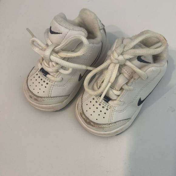Nike | Shoes | Baby Nike Play Shoes Sneakers 2c White Lace Up | Poshmark